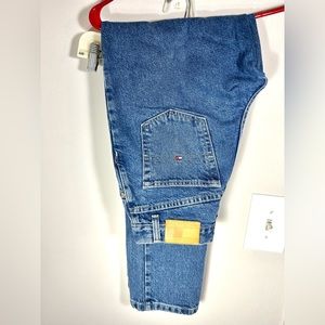 Tommy Hilfiger jeans size 4 or 29x30 Preowned.